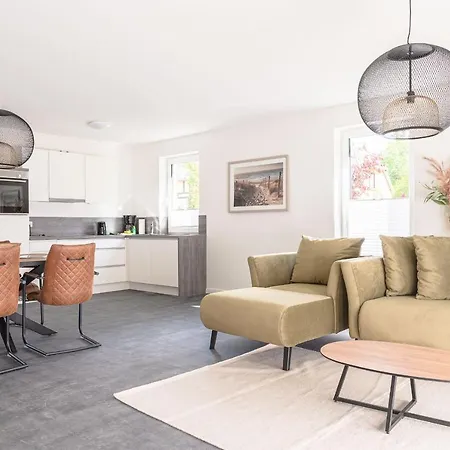 Parkblick Parkblick 1 * Born